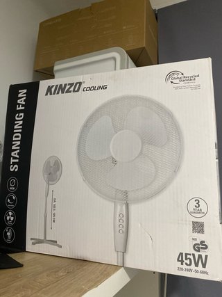 Ventilador de Pie Kinzo Cooling 45W