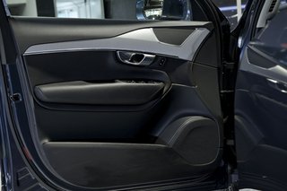 Volvo XC90 2.0 B5 D AWD Momentum Pro Auto