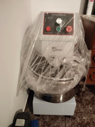 Amasadora Profesional Maquimport nueva sin usar