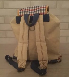Mochila amplia efecto lavado con bolsillo exterior