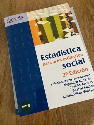 UNED - Sociología Estadística