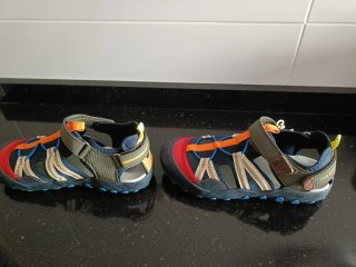 Sandalias , deportivas, cagrejera talla 35