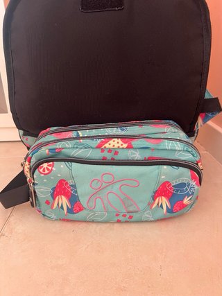 Mochila Totto con carro y estuche