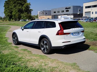Volvo V60 CROSS COUNTRY 2022
