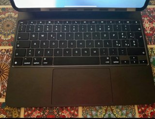 iPad Pro 13 M5 256 GB Wi-Fi+Magic Keyboard+pencil