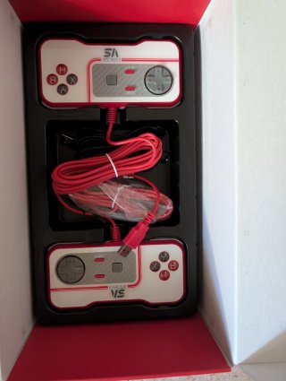 Evercade VS Premium Pack - 2 Controller