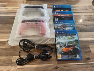 Consola PS4 Slim + 4 Juegos + 2 Mandos