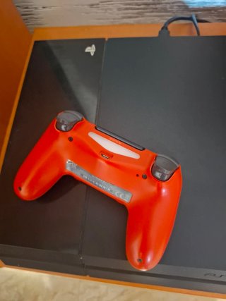 PS4 500GB + Mando Original Sony