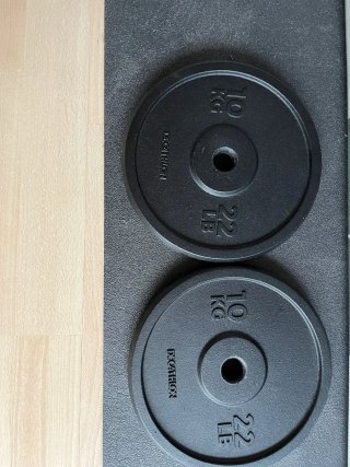 2 discos 28mm 10kg + barra pesa