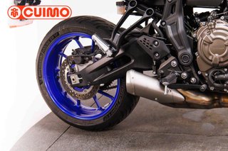 YAMAHA TRACER 7