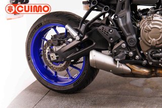 YAMAHA TRACER 7