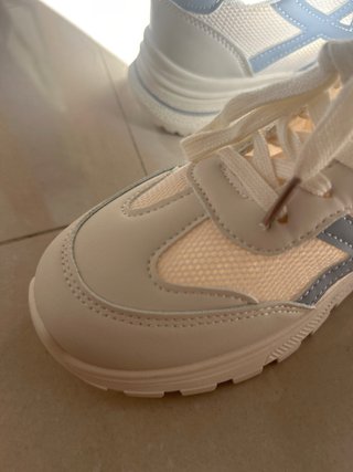 Zapatillas Blancas Nuevas