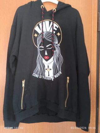 Sudadera Aire Retro Negra con capucha