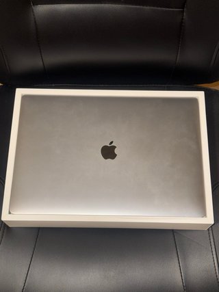 MacBook Pro 2019 Argento/Grigio Siderale