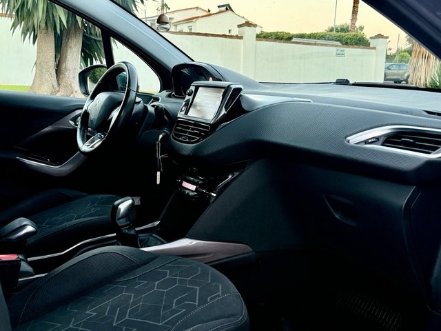 Peugeot 2008 2016