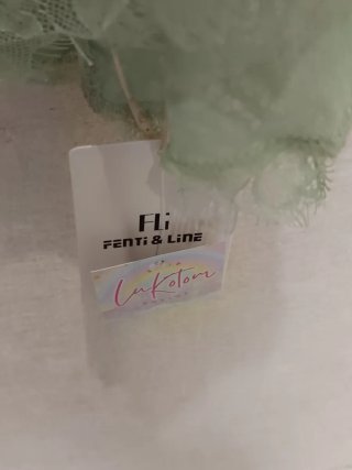 Vestido aguamarina talla única en diferentes capas