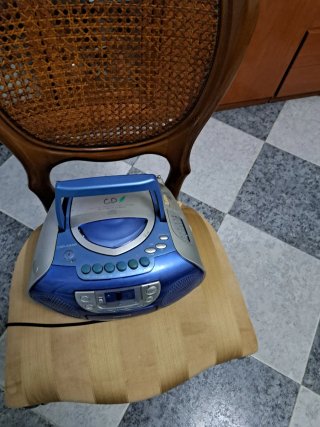 Aiwa CSD-A340 Radio CD Player