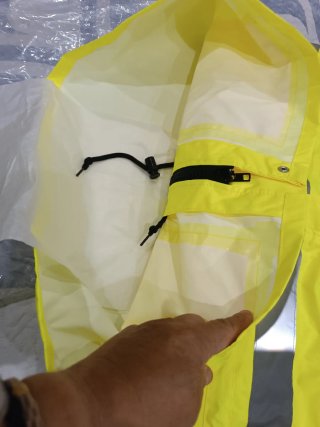 Chaqueta impermeable alta visibilidad