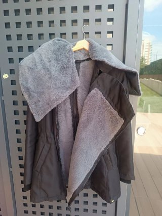 Abrigo porteo Wombat&Co negro/gris