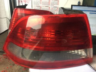 Piloto Trasero Izquierdo Saab 93 (2003-2007)