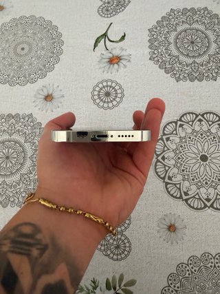 iPhone 14 Pro bianco