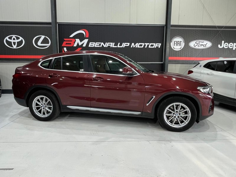 BMW X4 2022, foto 2
