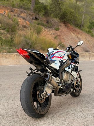 BMW S1000RR M