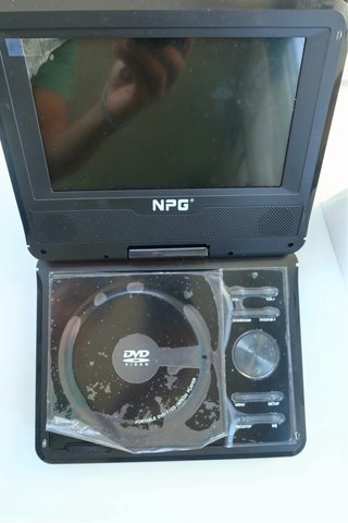 Reproductor DVD Portátil NPG PDT708IR 7 + TDT