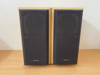 Altavoces Technics SB-HD310