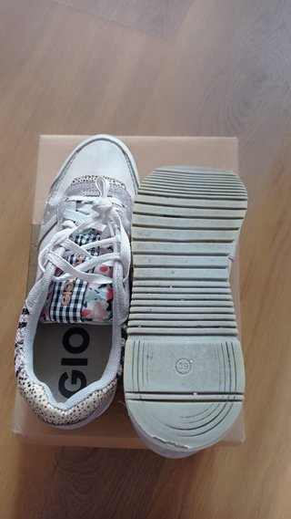 Deportivas Giossepo Beige Multicolor Talla 39