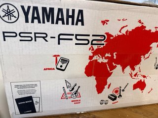 Piano Yamaha PSR-F52