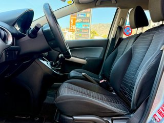 Mazda 2 2010
