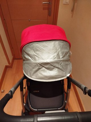 Silla de paseo Uppababy Cruz, roja