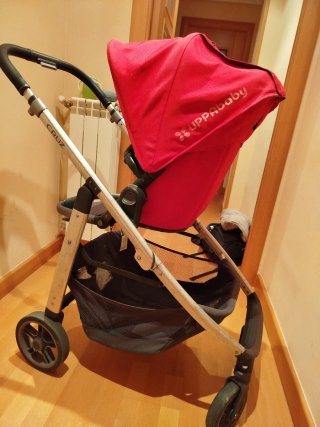 Silla de paseo Uppababy Cruz, roja