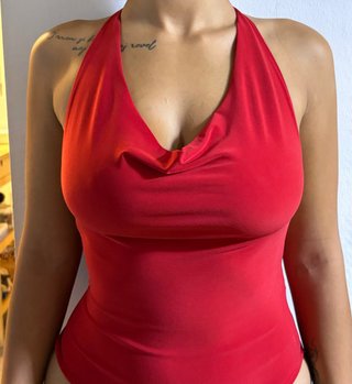 Body Bershka Rojo