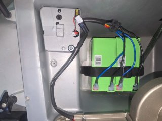 Coche eléctrico infantil 12V