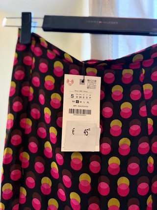 Zara gonna con balze pois
