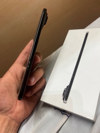 iPhone 17 Air Apple