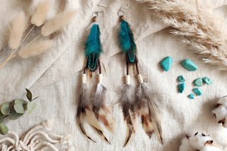 Pendientes de plumas largos