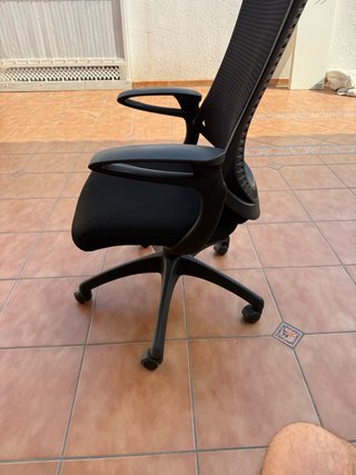 Silla de oficina , precio por 2 unidades