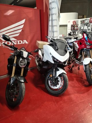 Honda Forza 750 Maxi Scooter