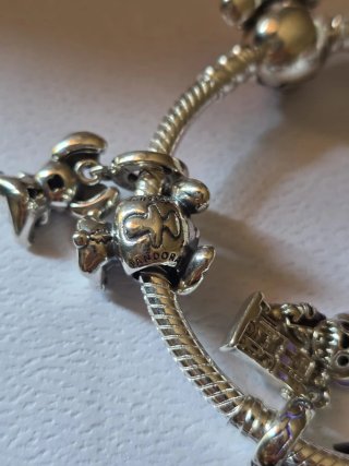 Pulsera Pandora 16cm Disney /stichs