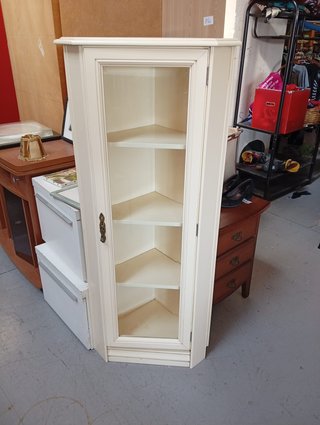 Mueble auxiliar de esquina blanco