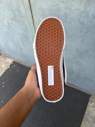 Vans Knu Skool nere/bianche