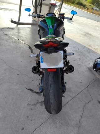 Kawasaki Z1000R Naked Negra/Verde
