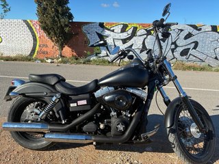 Harley Davidson Dyna Street Bob FXDB 2011