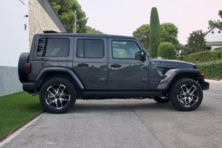 Jeep Wrangler Sahara 4xe 2025 380cv Garantía 2030