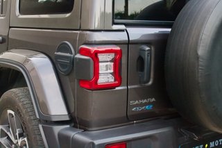Jeep Wrangler Sahara 4xe 2025 380cv Garantía 2030