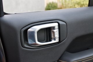 Jeep Wrangler Sahara 4xe 2025 380cv Garantía 2030