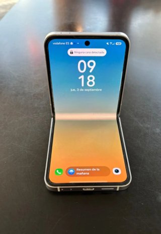 Samsung Galaxy Z Flip6